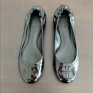 Tori Burch black patent leather flats size 6.5